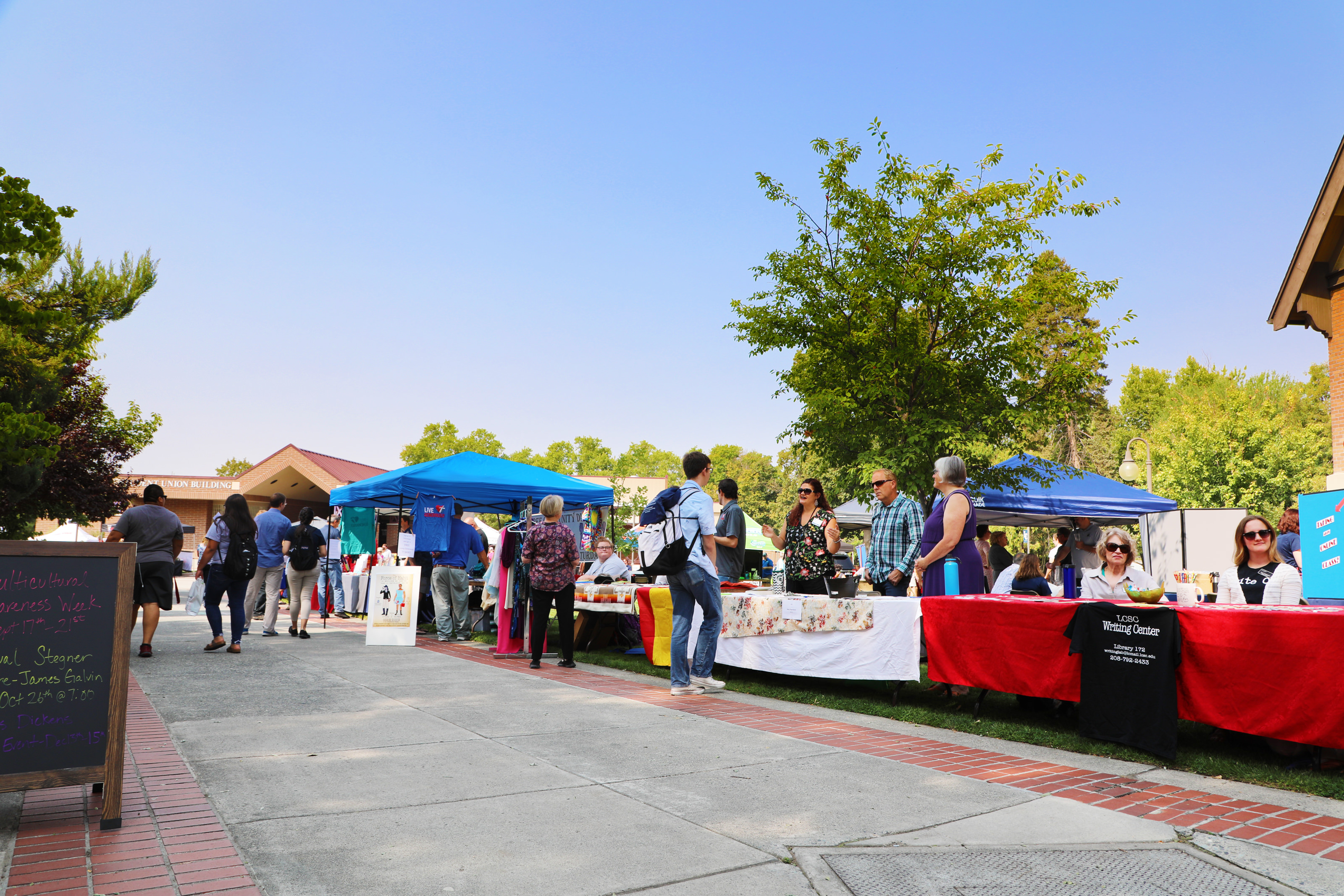 Tables along sidwalk