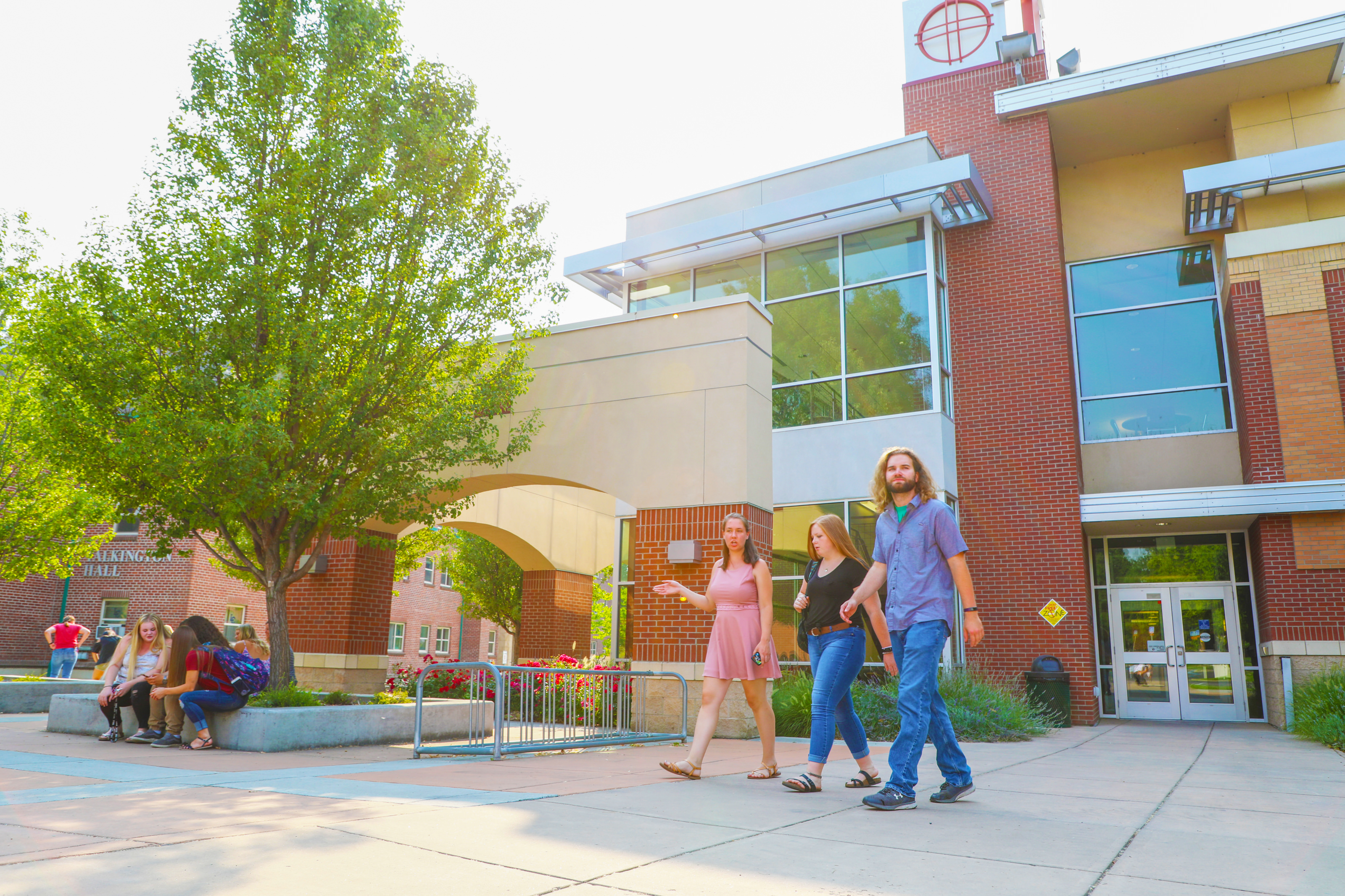 Students walking in front of Sacajawea Hall