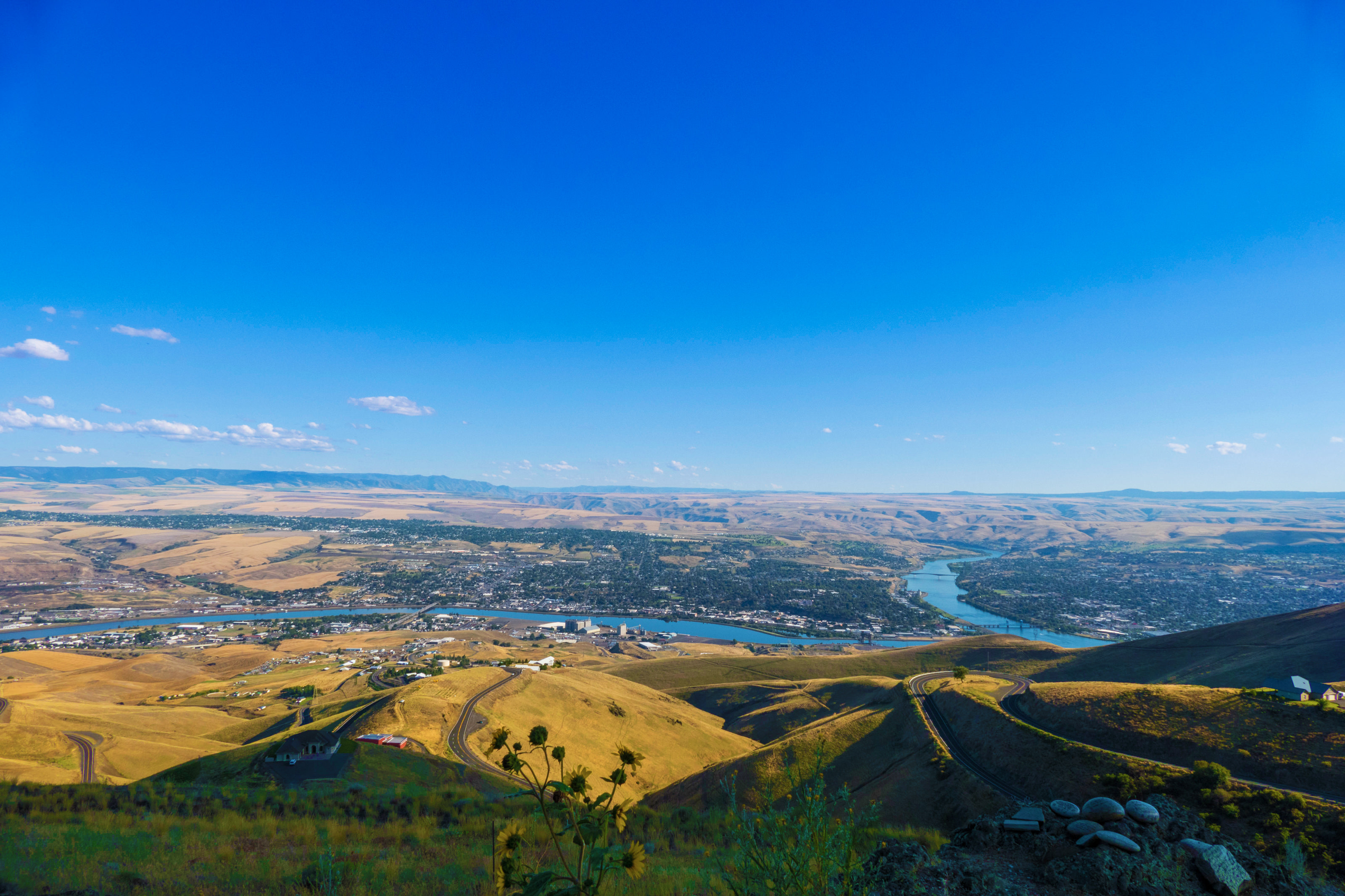 LC Valley from the top of the grade